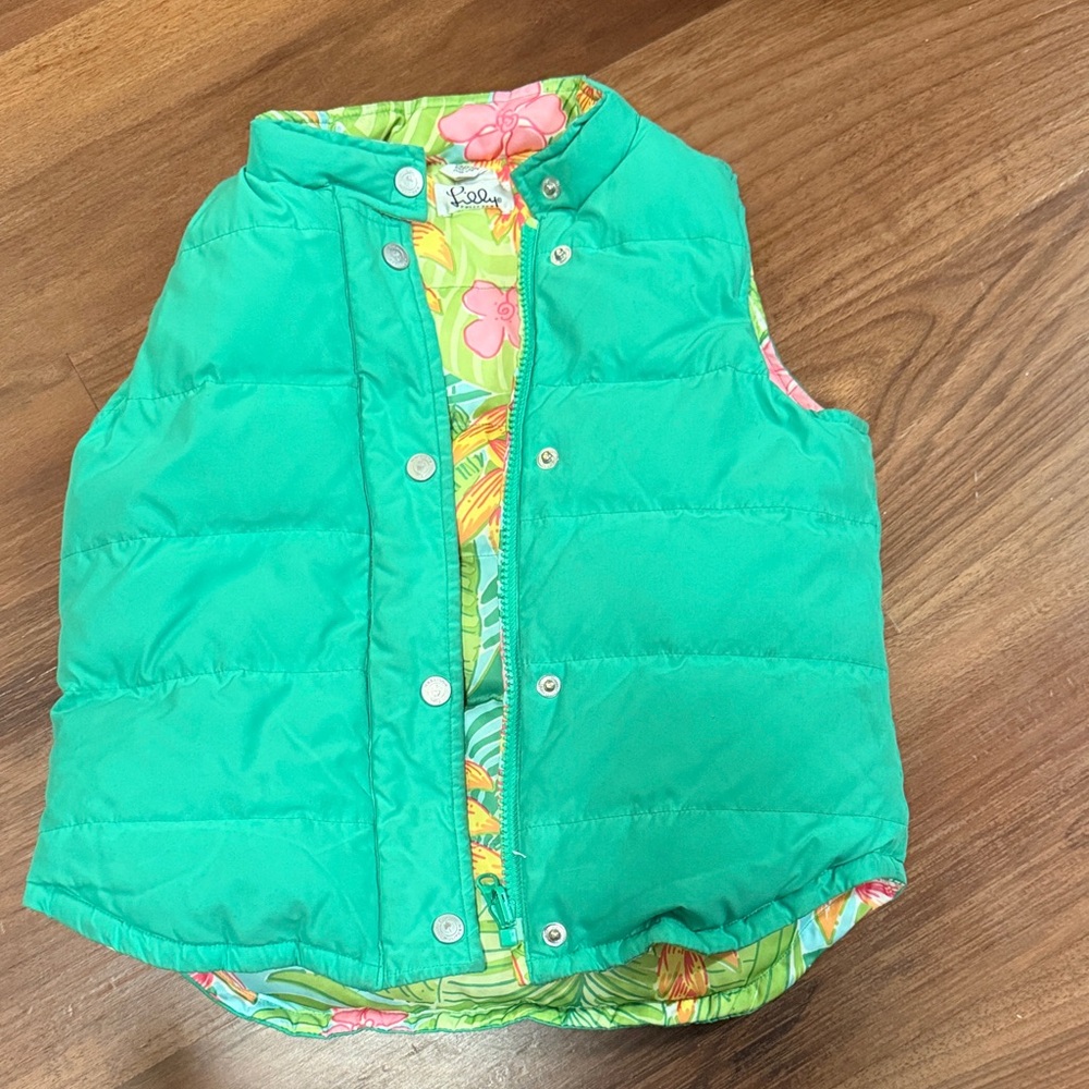 Lilly Pulitzer Pink and Orange Floral Vest reversible Don and feather insulated